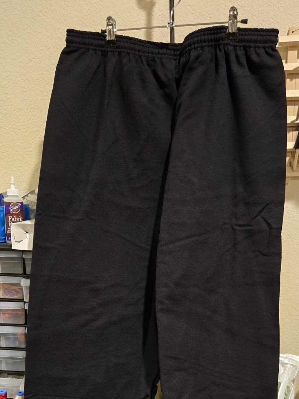 2 Pair Hanes Fleece Sweatpants Black New in Package XL